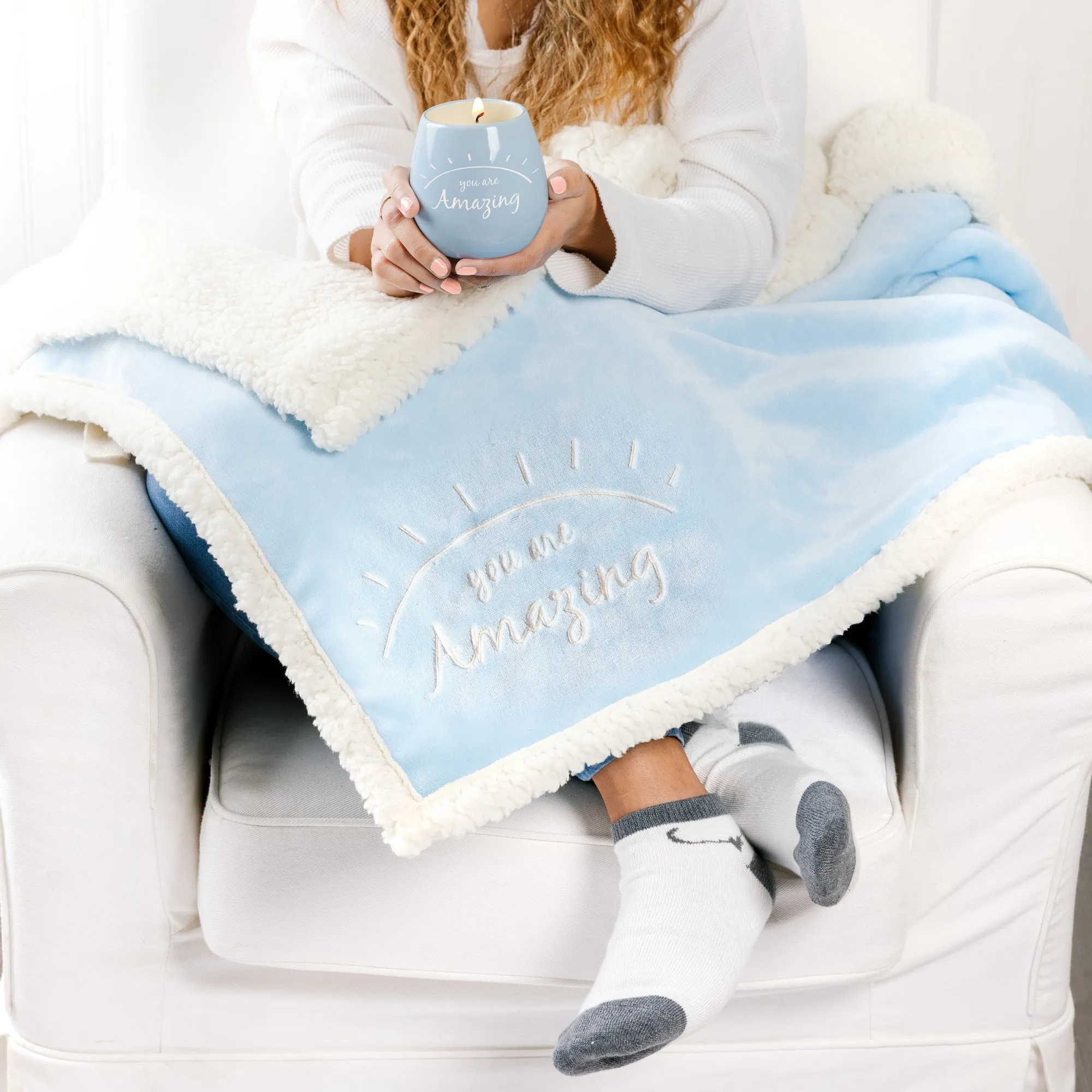 Amazing 42" x 50" Sherpa Lined, Royal Plush Blanket Gift Set