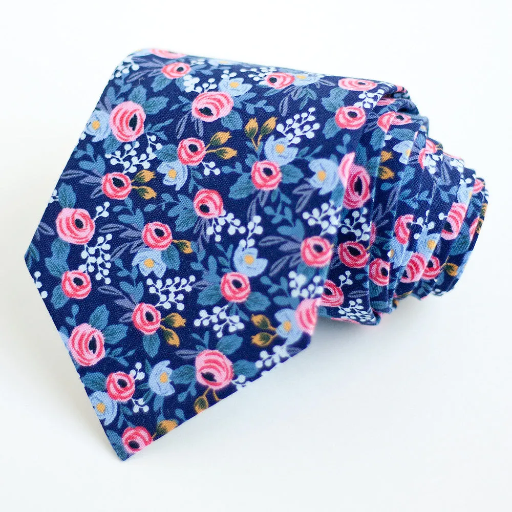 Men's Freestyle Self-Tie Bow Tie / Rosa In Navy