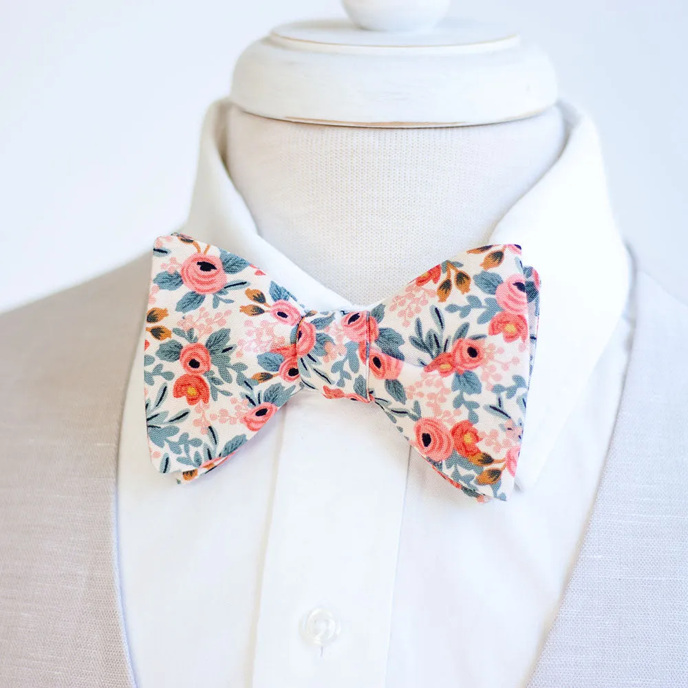 Men's Pocket Square / Rosa In Peach